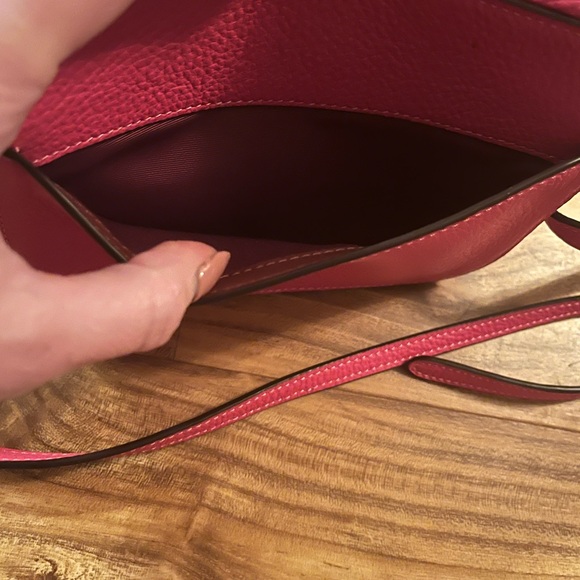 Coach NWT pebbled leather camera crossbody purse ELECTRIC PINK ⚡️ - Picture 15 of 15